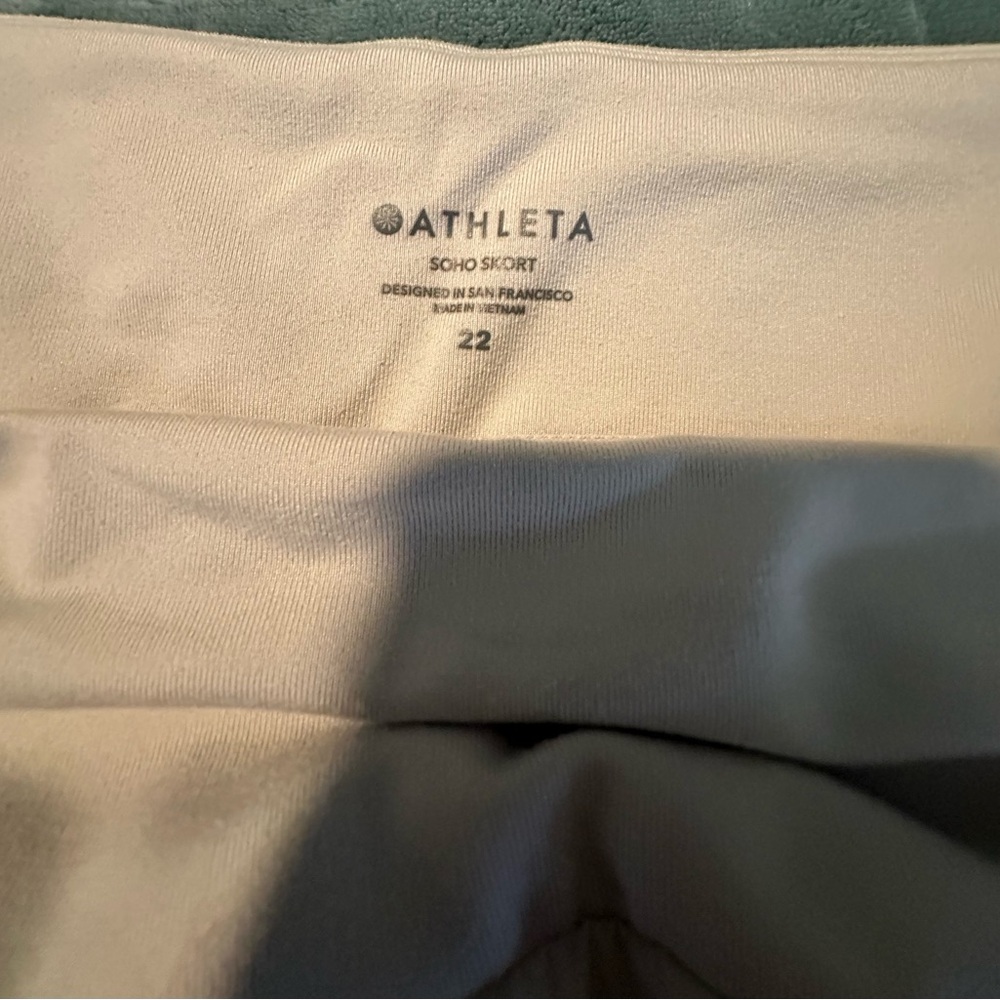 Athleta Light Beige Soho Skort - Picture 3 of 4